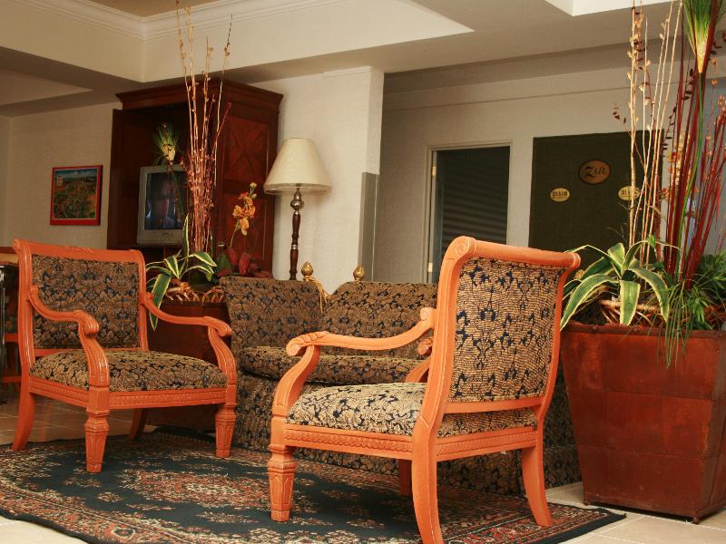 Zar Guadalajara Hotel 2*