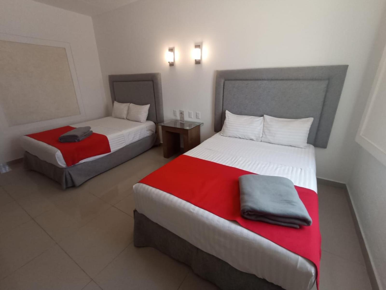 Hotel Zar Guadalajara 2*