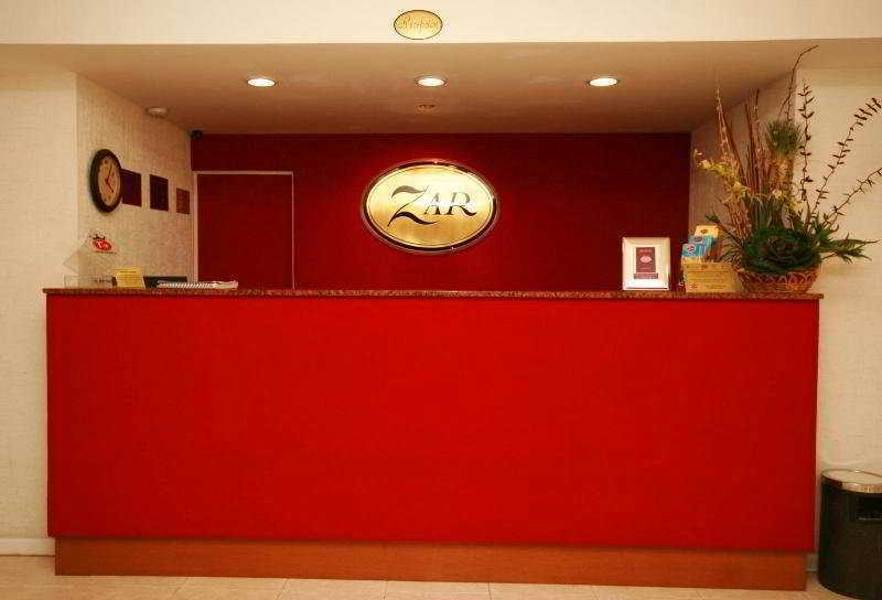 Zar Guadalajara 2*