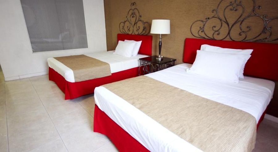 Hotel Zar Guadalajara 2*